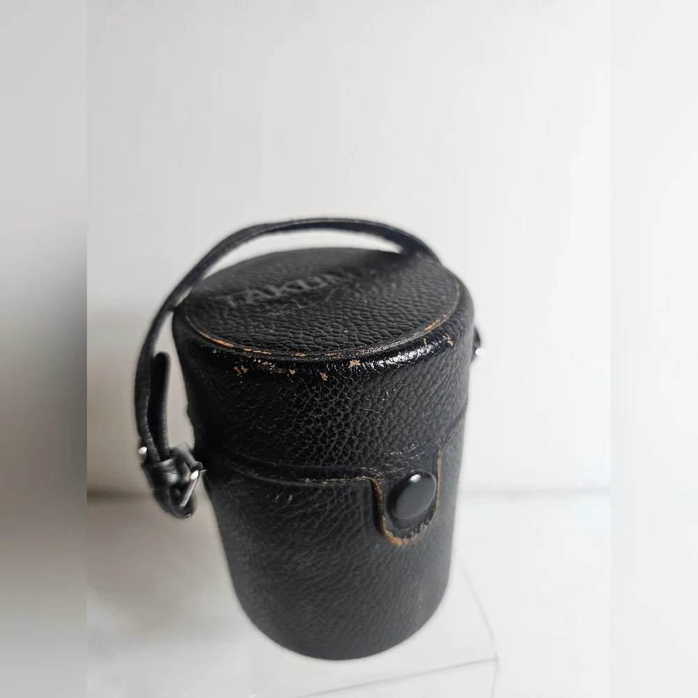 Vintage Asahi Pentax Takumar 105mm f/2.8 Leather Lens Case – Japan (28/105)